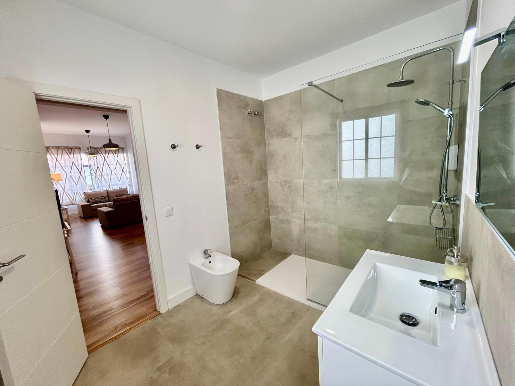 Acogedor Apt 6Pax 3Bdr 2Bth - Cozyhomesevilla5 Eksteriør billede