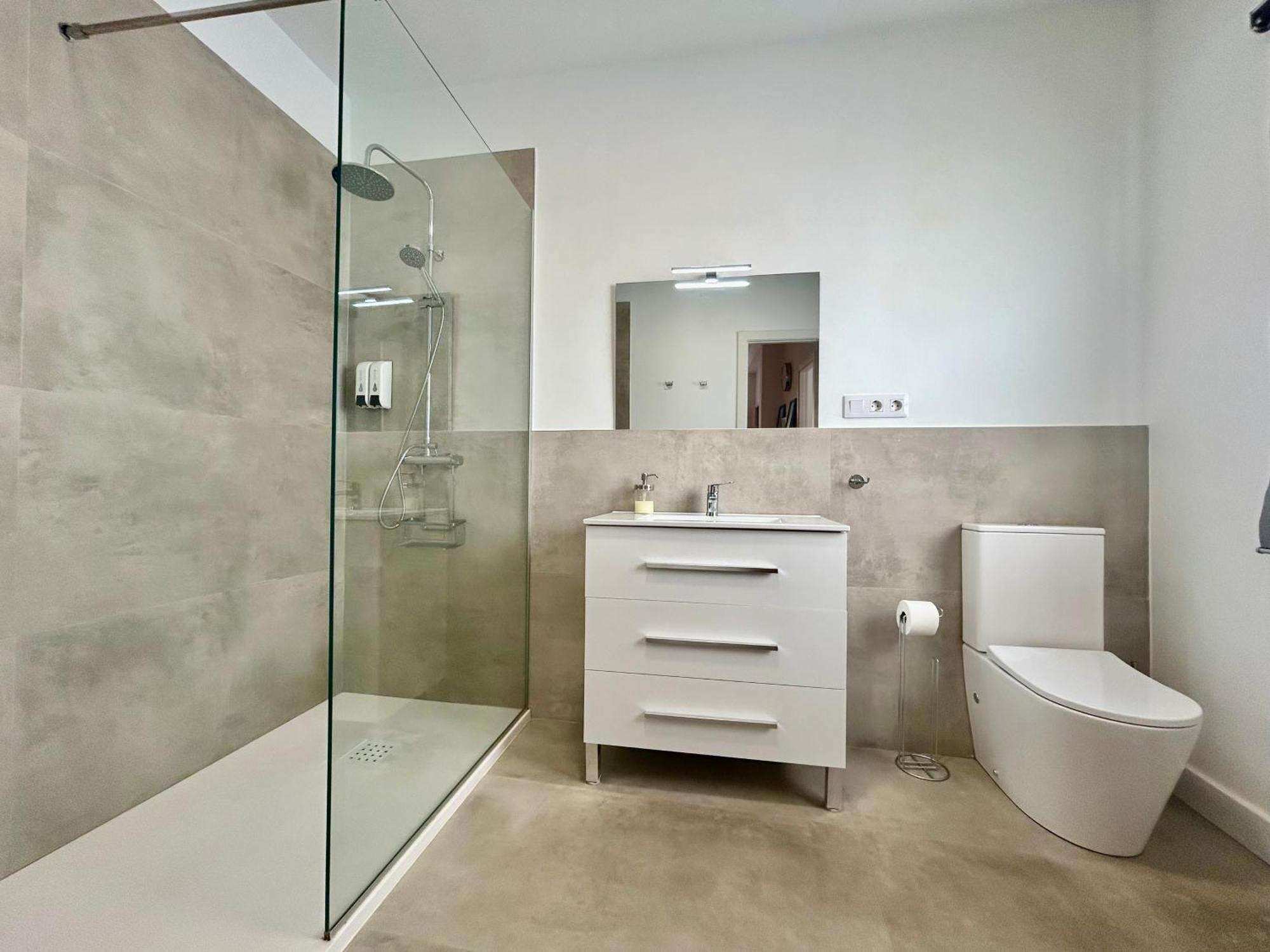 Acogedor Apt 6Pax 3Bdr 2Bth - Cozyhomesevilla5 Eksteriør billede